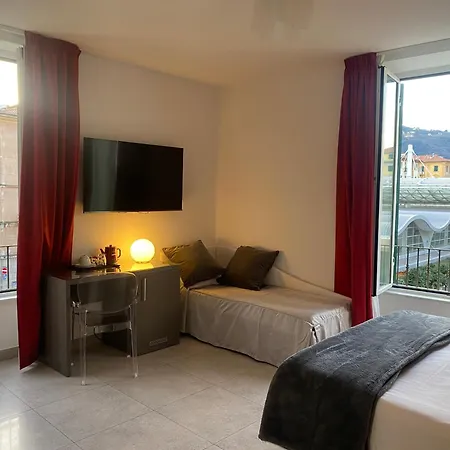 54 Rosselli Guest house *