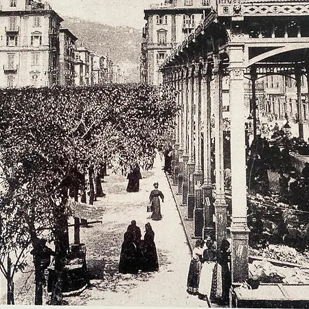 Casa de hóspedes 54 Rosselli 4*