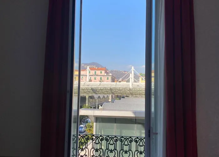 54 Rosselli Гостьовий будинок